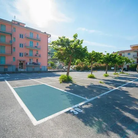 Appartamento Babyaccommodation Family Experience Ii Pietra Ligure